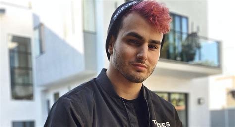 FED (@fedmyster) • Instagram photos and videos